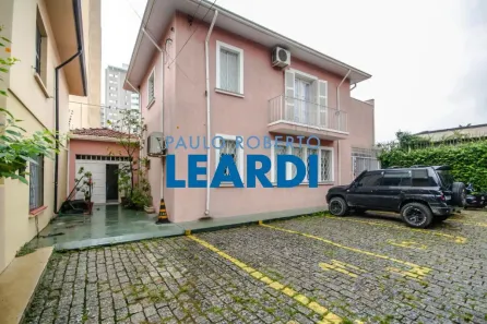 Casa com 3 Quartos à venda, 250m² no Perdizes, São Paulo