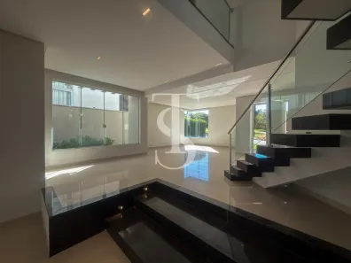 Casa de Condomínio com 4 Quartos para venda ou aluguel, 350m² no Alphaville Flamboyant Residencial Araguaia, Goiânia