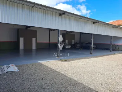 Galpão/Depósito/Armazém à venda, 260m² no São Gabriel, Colombo