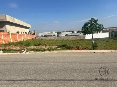Lote/Terreno à venda, 250m² no Jardim Sao Lucas, Salto de Pirapora