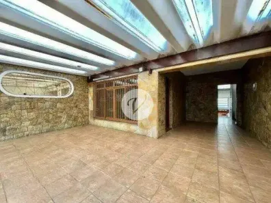Sobrado com 3 Quartos à venda, 213m² no Vila Bastos, Santo André