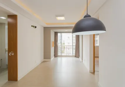 Apartamento com 2 Quartos à venda, 62m² no Passo da Areia, Porto Alegre