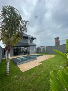 Casa de Condomínio com 4 Quartos à venda, 257m² no Gávea, Uberlândia