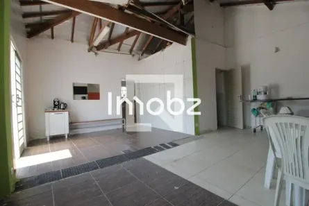 Casa com 2 Quartos à venda, 250m² no Jardim Monte Kemel, São Paulo