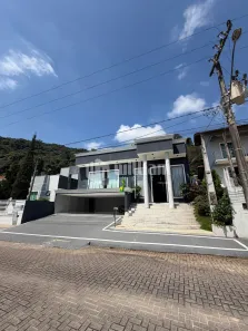 Casa com 3 Quartos à venda, 330m² no Souza Cruz, Brusque