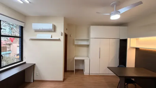 Sala Comercial para alugar, 25m² no Passo da Areia, Porto Alegre
