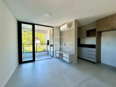 Apartamento com 1 Quarto para alugar, 55m² no Velha, Blumenau