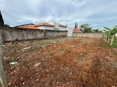Lote/Terreno à venda, 300m² no Parque Brasília, Anápolis