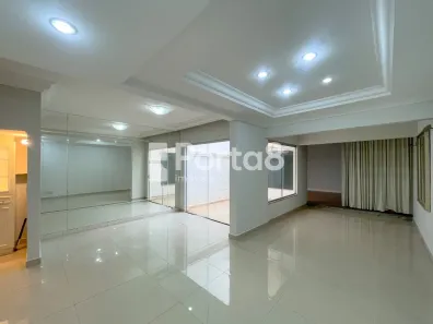 Casa de Condomínio com 3 Quartos para alugar, 160m² no Higienópolis, São José do Rio Preto