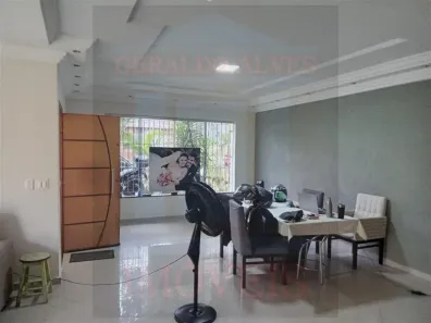 Sobrado com 5 Quartos à venda, 331m² no Vila Brasilina, São Paulo