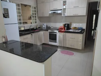 Sobrado com 3 Quartos à venda, 105m² no Jardim Regente, Indaiatuba