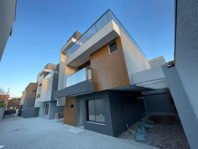 Casa de Condomínio com 3 Quartos à venda, 208m² no Jardim das Américas, Curitiba