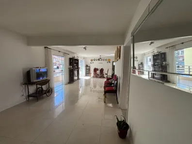 Apartamento com 3 Quartos à venda, 175m² no Vila Nova, Cabo Frio
