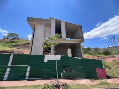Casa de Condomínio com 4 Quartos à venda, 316m² no Salvaterra, Juiz de Fora