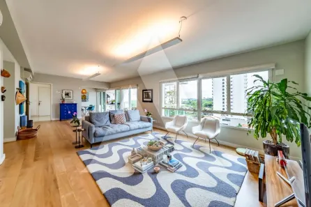 Apartamento com 3 Quartos à venda, 211m² no Pinheiros, São Paulo