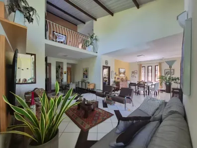 Casa de Condomínio com 6 Quartos à venda, 600m² no Pituaçu, Salvador