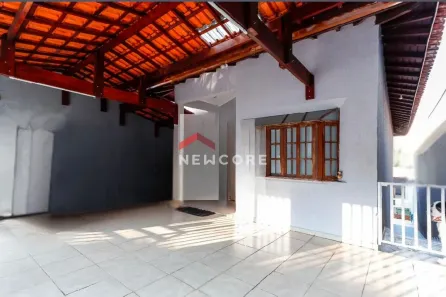 Sobrado com 3 Quartos à venda, 200m² no Vila Leonor, São Paulo