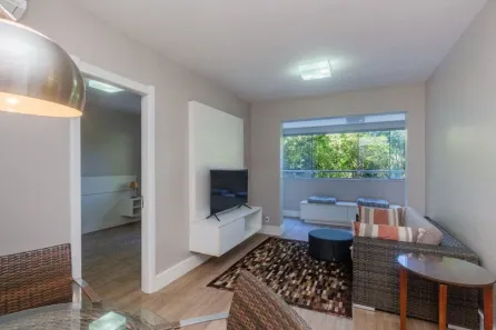 Apartamento com 1 Quarto para alugar, 58m² no Três Figueiras, Porto Alegre