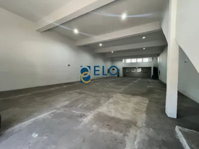 Galpão/Depósito/Armazém para alugar, 372m² no Vila Mathias, Santos