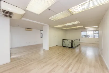 Sala Comercial para alugar, 222m² no Indianópolis, São Paulo