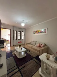 Sobrado com 3 Quartos à venda, 271m² no Parque Erasmo Assunção, Santo André