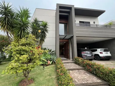 Casa de Condomínio com 3 Quartos à venda, 228m² no Jardim Crystal Park, Jacareí