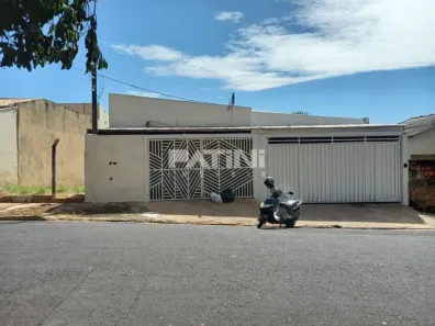 Casa com 3 Quartos à venda, 140m² no São Francisco, São José do Rio Preto