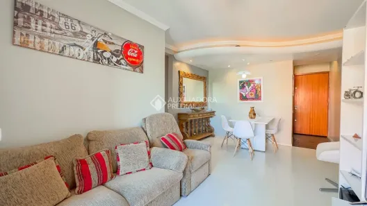Apartamento com 3 Quartos à venda, 74m² no Chácara das Pedras, Porto Alegre