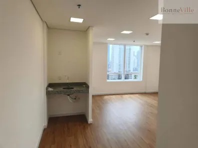 Sala Comercial para alugar, 40m² no Chácara Santo Antônio (Zona Sul), São Paulo