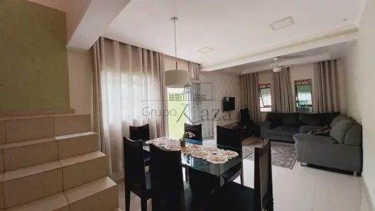 Sobrado com 3 Quartos à venda, 140m² no Bosque dos Eucaliptos, São José dos Campos
