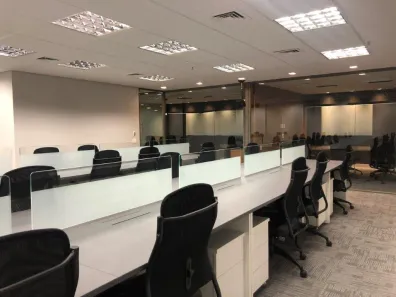 Sala Comercial para alugar, 233m² no Vila Olímpia, São Paulo