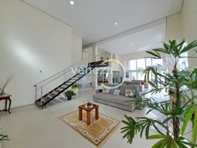 Casa com 4 Quartos para alugar, 549m² no Mediterrâneo, Londrina