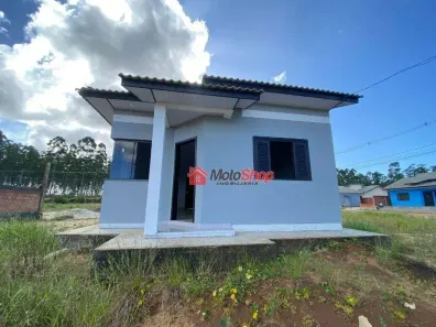 Casa com 2 Quartos para alugar, 50m² no Caverazinho, Araranguá