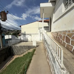 Casa com 3 Quartos à venda, 265m² no Bom Jesus, Belo Horizonte