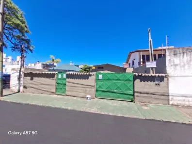Imóvel Comercial com 4 Quartos para alugar, 360m² no Pituba, Salvador