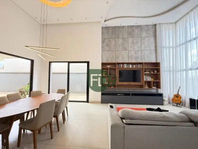 Casa de Condomínio com 3 Quartos à venda, 216m² no Jardim Pau Brasil, Americana