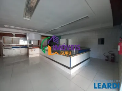 Ponto Comercial para venda ou aluguel, 492m² no Jardim Marek, Santo André