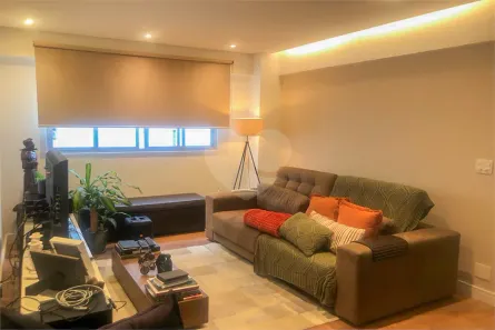Apartamento com 2 Quartos à venda, 91m² no Vila Madalena, São Paulo