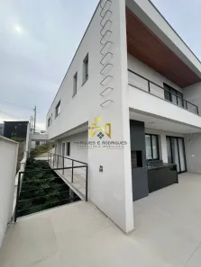 Casa com 4 Quartos à venda, 275m² no Rosa dos Ventos, Vespasiano