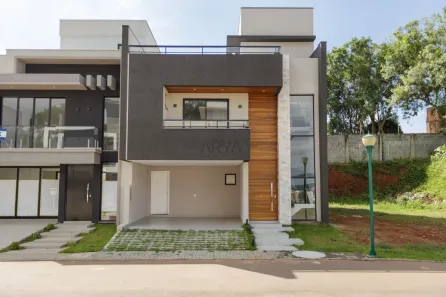 Casa de Condomínio com 3 Quartos à venda, 275m² no Pilarzinho, Curitiba
