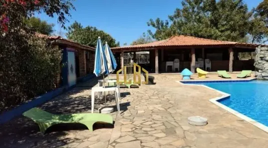 Fazenda/Sítio com 19 Quartos à venda, 1200000m² no Centro, Poconé