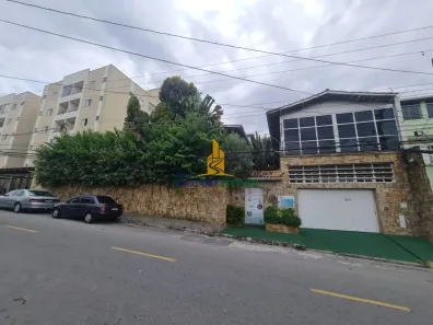 Sobrado com 6 Quartos à venda, 950m² no Jardim Dourado, Guarulhos