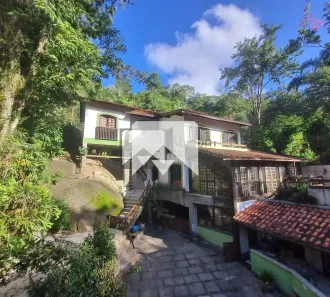Casa com 4 Quartos à venda, 600m² no Vila Progresso, Niterói
