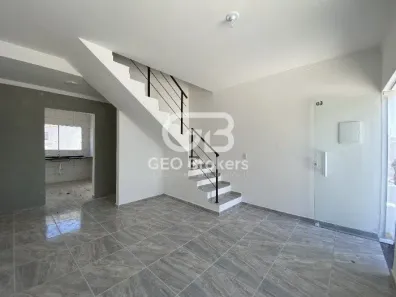 Sobrado com 2 Quartos à venda, 68m² no Jardim Olimpia, Santa Branca