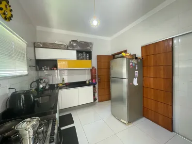 Casa de Condomínio com 4 Quartos à venda, 162m² no Buraquinho, Lauro de Freitas