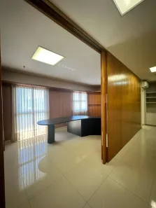 Sala Comercial para alugar, 35m² no Boqueirão, Santos
