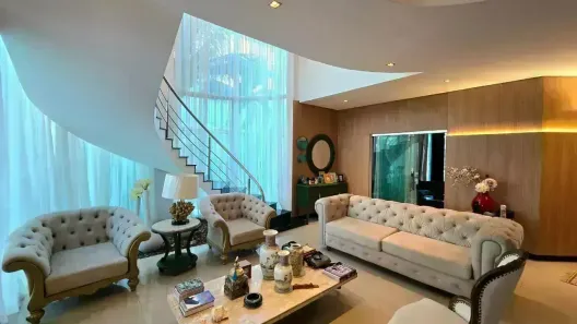 Casa de Condomínio com 4 Quartos para venda ou aluguel, 700m² no Ponta Negra, Manaus