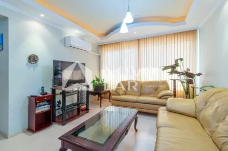 Apartamento com 3 Quartos à venda, 118m² no Passo da Areia, Porto Alegre