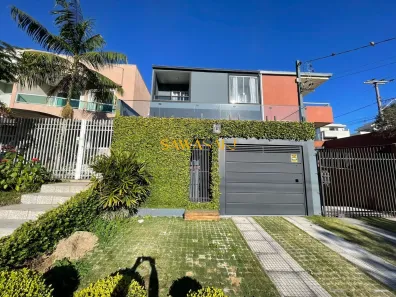 Sobrado com 3 Quartos à venda, 118m² no Uberaba, Curitiba