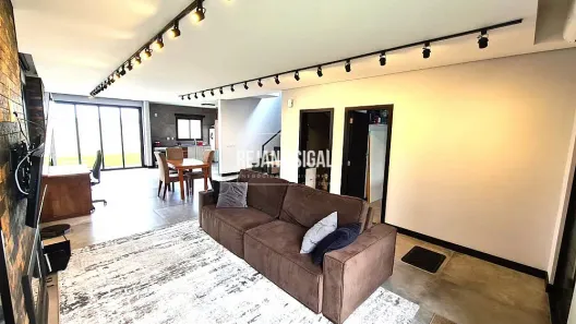 Casa de Condomínio com 3 Quartos à venda, 226m² no Laranjal, Pelotas